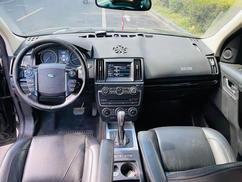 Land Rover Freelander 2 — фото 11