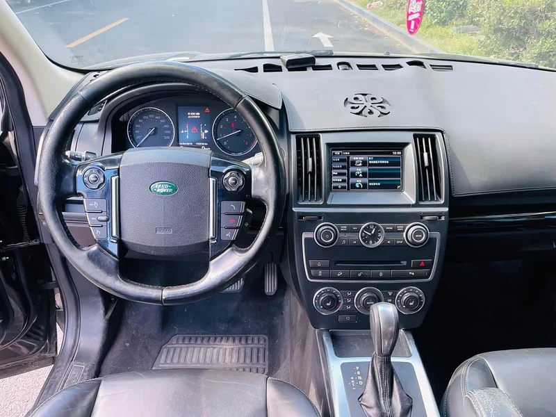Land Rover Freelander 2 — фото 12