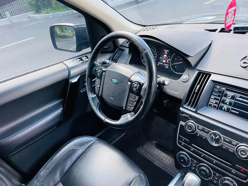 Land Rover Freelander 2 — фото 18