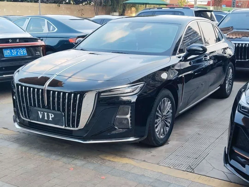 Hongqi H5 — фото 3