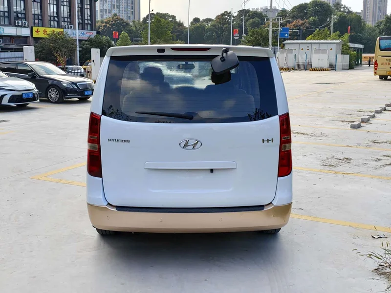 Hyundai H-1 — фото 14