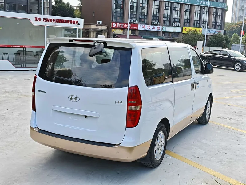 Hyundai H-1 — фото 16