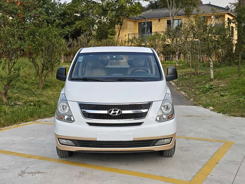 Hyundai H-1 — фото 2