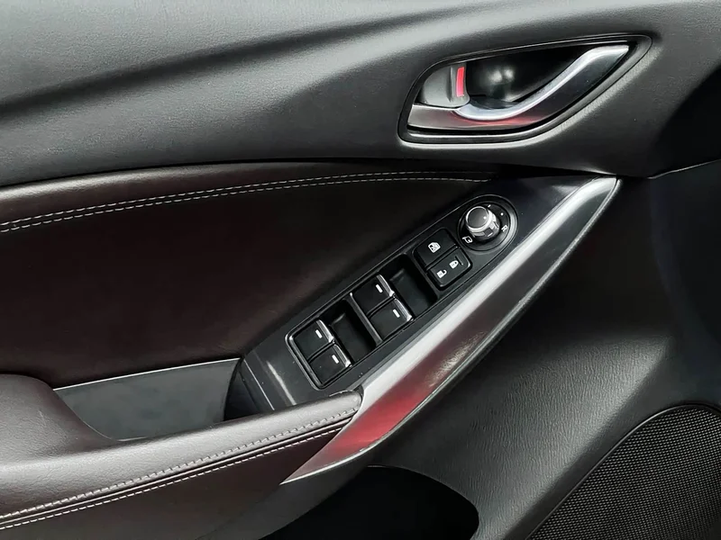 Mazda Atenza — фото 19