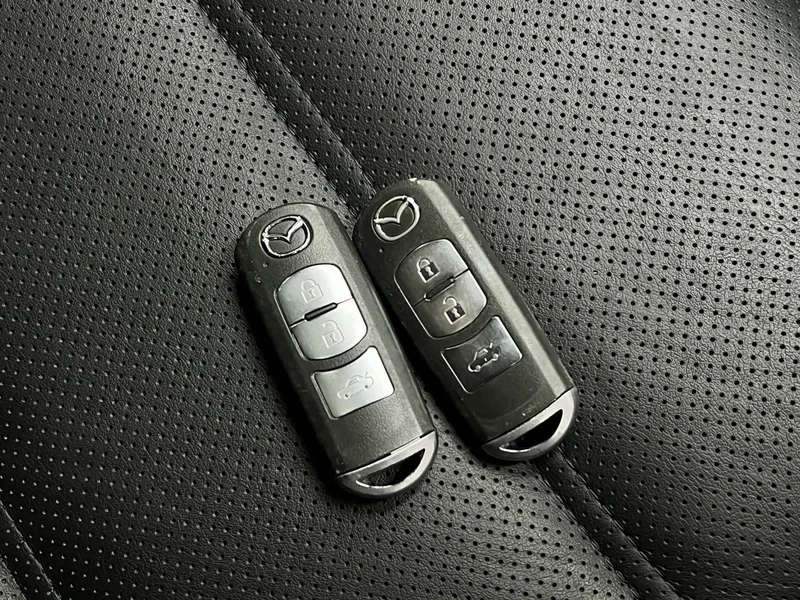 Mazda Atenza — фото 23