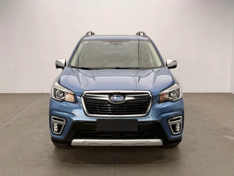 Subaru Forester — фото 2
