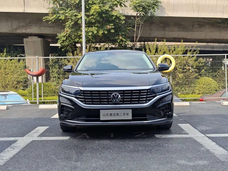 Volkswagen Passat — фото 2