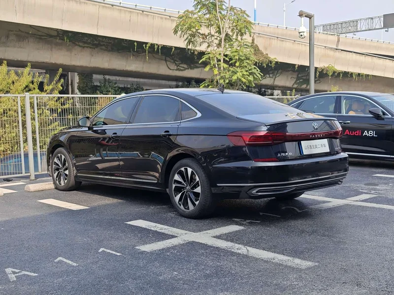 Volkswagen Passat — фото 9