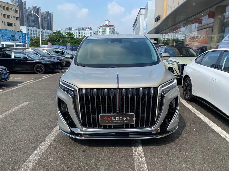 Hongqi HQ9 — фото 2