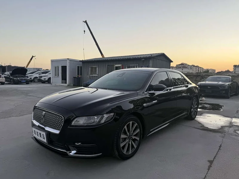 Lincoln Continental — фото 1