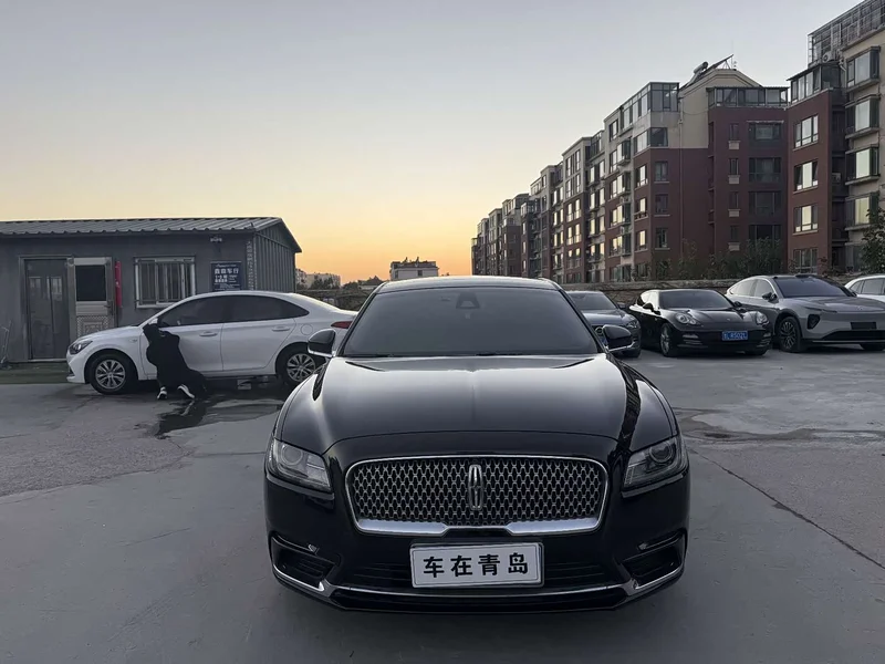 Lincoln Continental — фото 2