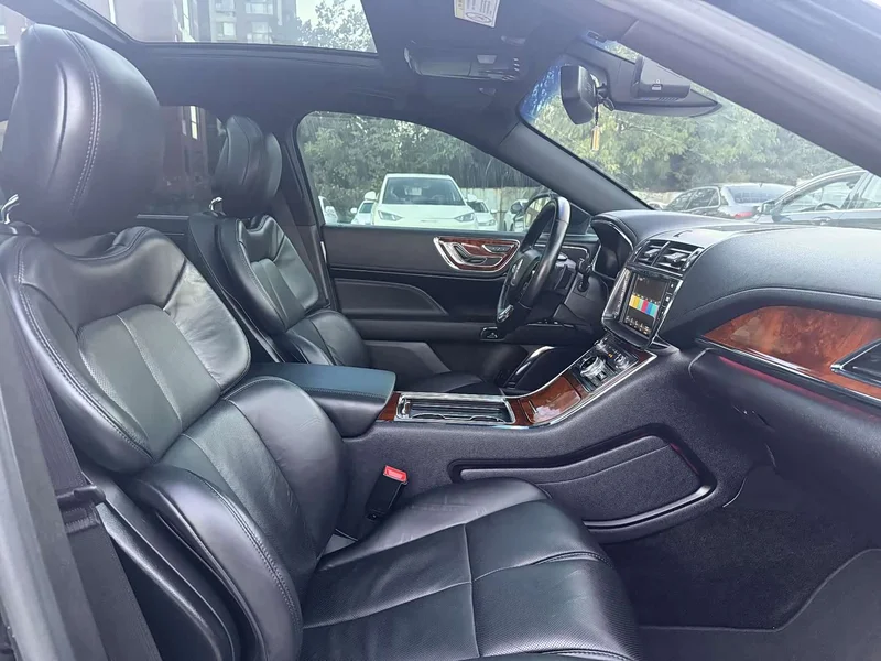 Lincoln Continental — фото 8