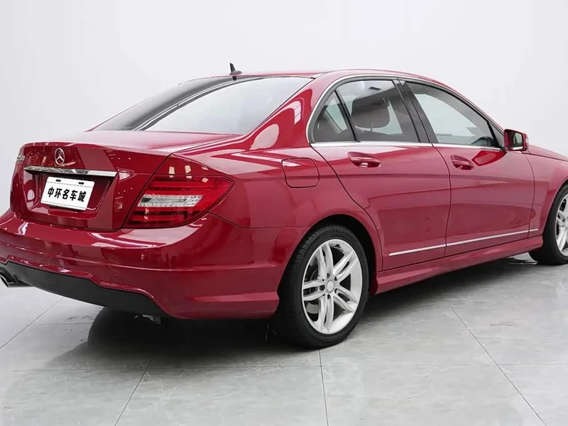 Mercedes-Benz C-Class — фото 16
