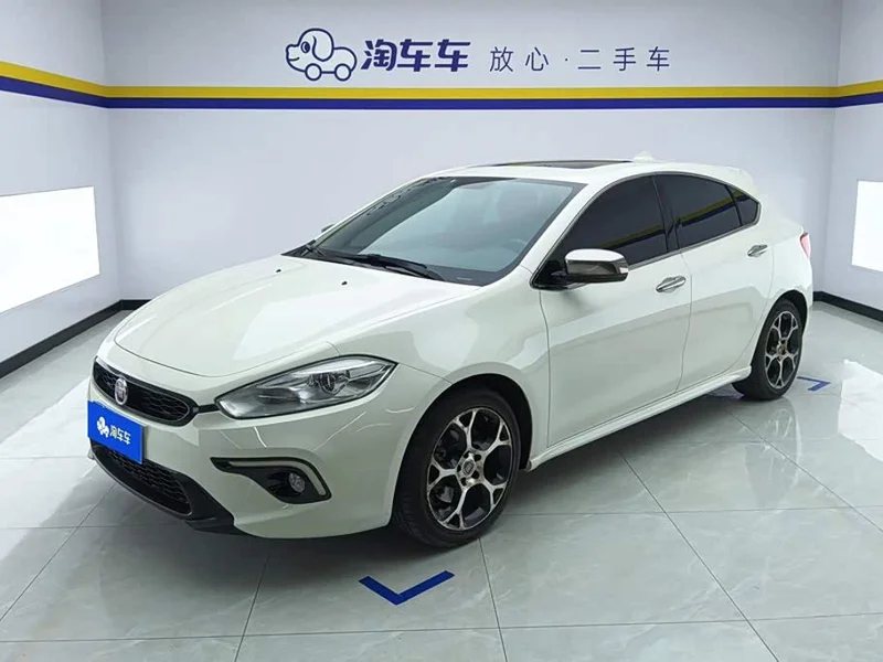 Hyundai i30 — фото 1