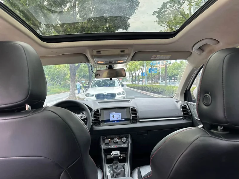 Skoda Karoq — фото 14