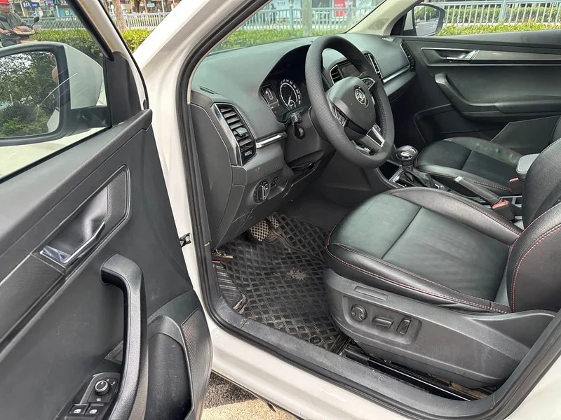 Skoda Karoq — фото 8