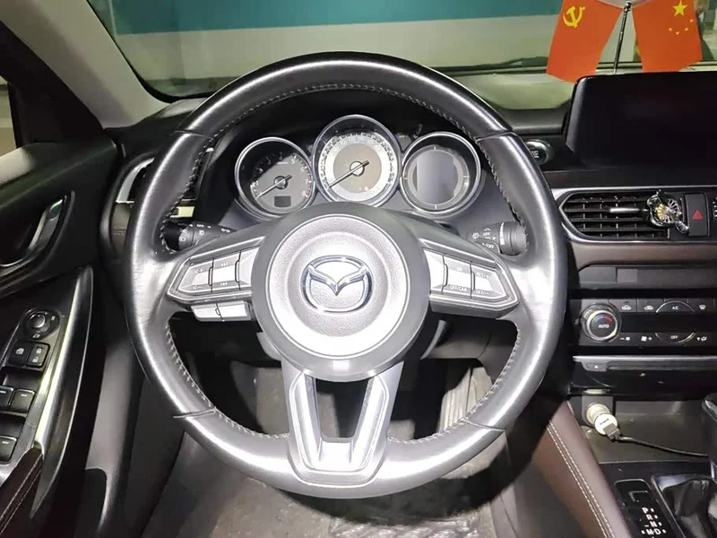 Mazda Atenza — фото 15