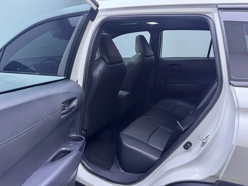 Toyota Corolla Cross — фото 9