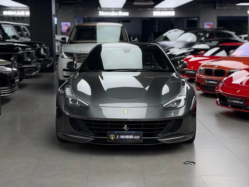 Ferrari GTC4 Lusso — фото 2