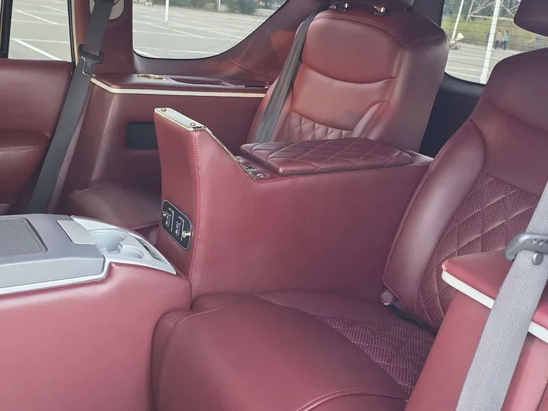 Nissan Patrol — фото 12