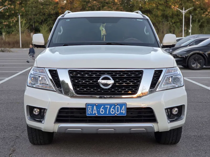 Nissan Patrol — фото 2