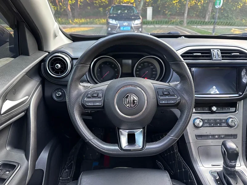 Skoda Kodiaq — фото 17