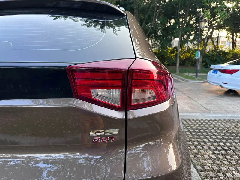 Skoda Kodiaq — фото 10