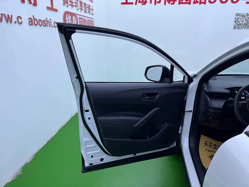 Toyota Corolla Cross — фото 4