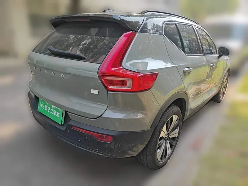 Volvo XC40 New Energy — фото 6