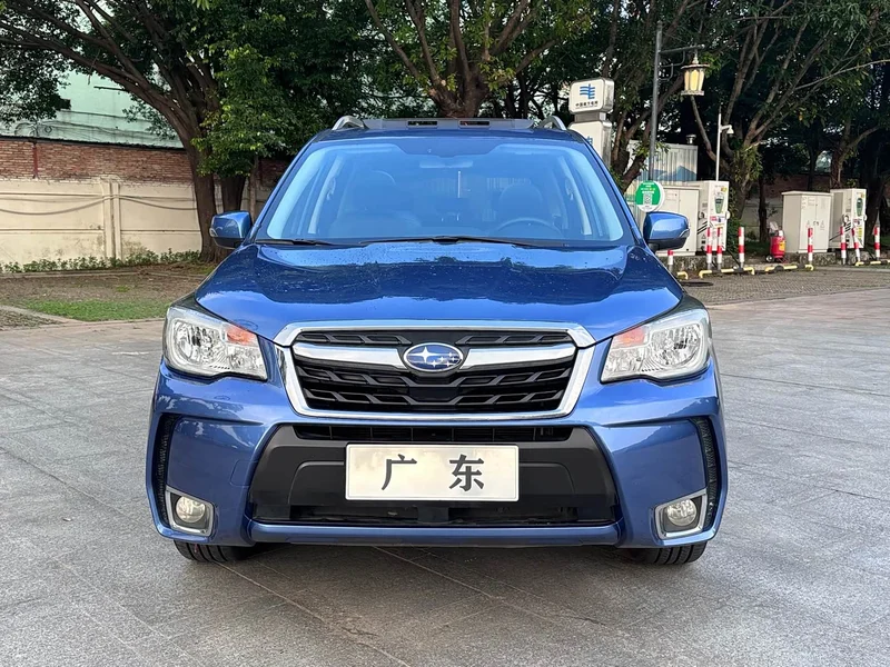 Subaru Forester — фото 2