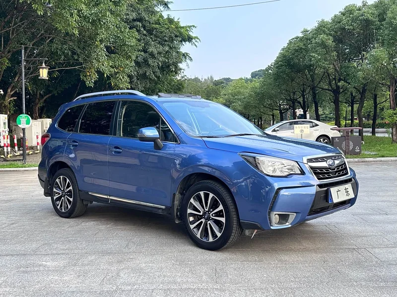 Subaru Forester — фото 3