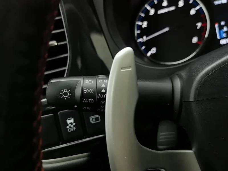 Mitsubishi Outlander — фото 21