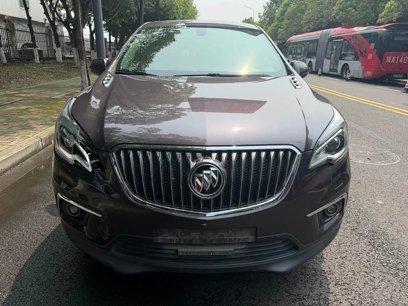 Buick Envision Plus — фото 2