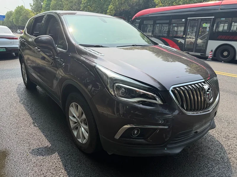 Buick Envision Plus — фото 3