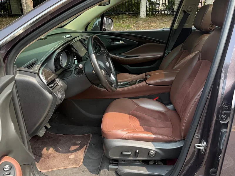 Buick Envision Plus — фото 10