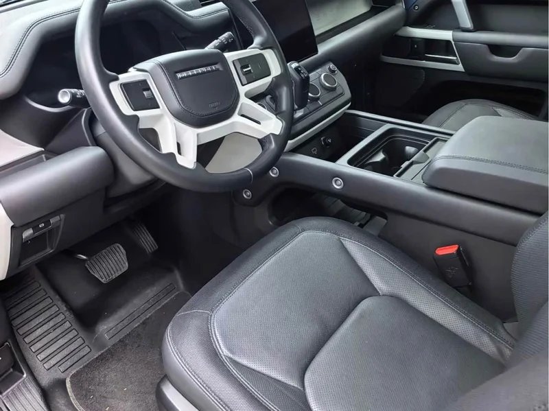 Land Rover Defender — фото 4