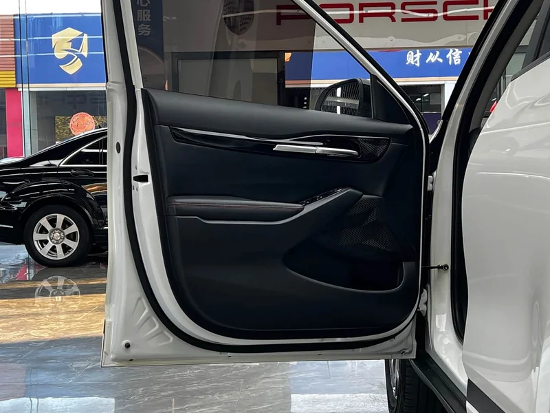 Kia KX3 — фото 11
