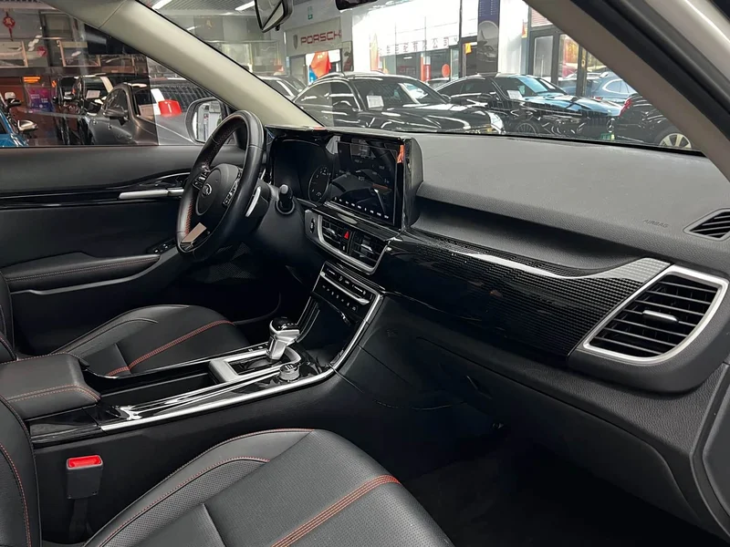 Kia KX3 — фото 24