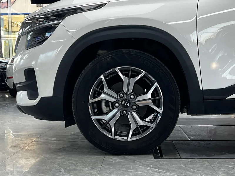 Kia KX3 — фото 8