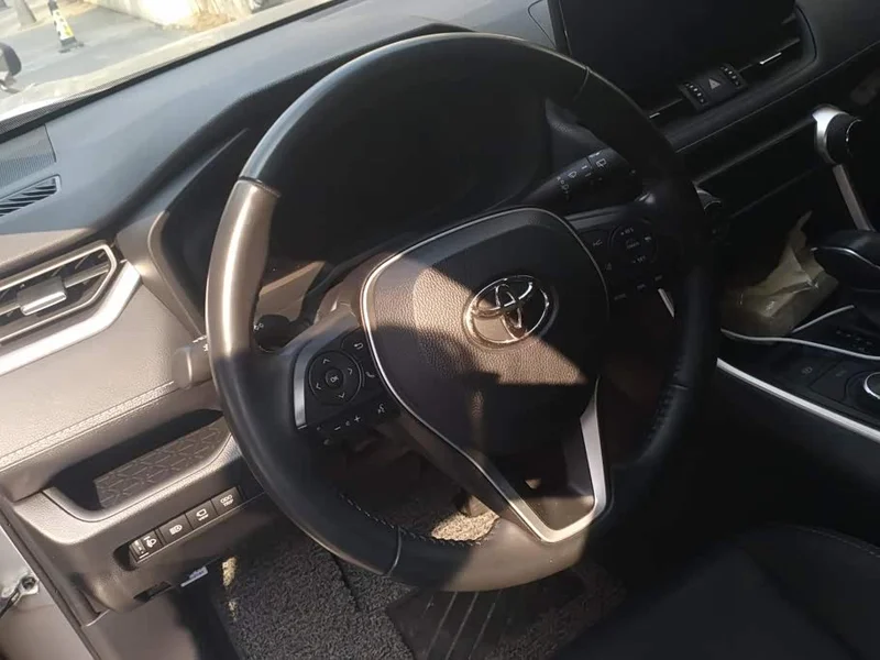 Toyota Wildlander — фото 15
