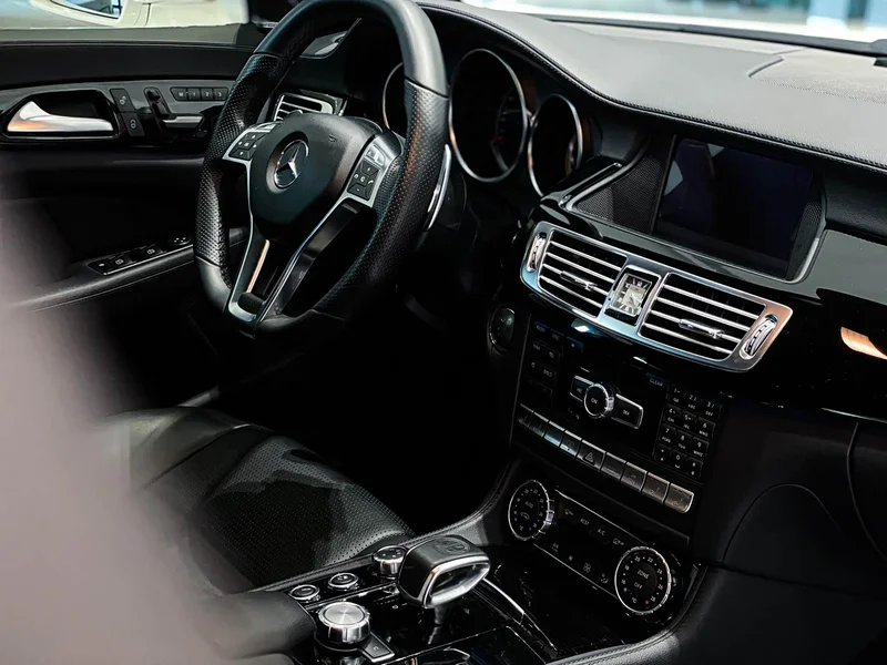 Mercedes-Benz CLS AMG — фото 14