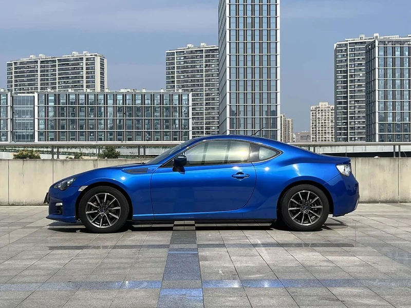 Subaru BRZ — фото 4
