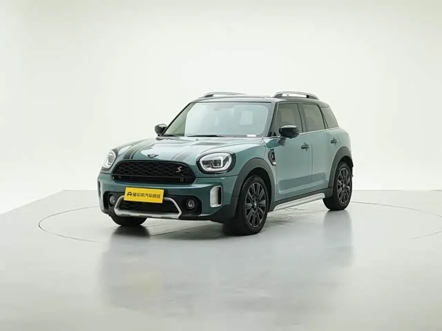 MINI COUNTRYMAN — фото 1
