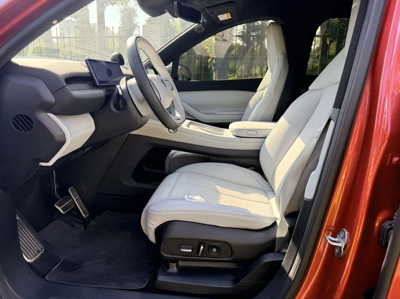NIO EC7 — фото 12