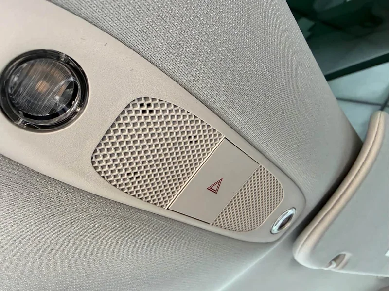 Tesla Model 3 — фото 13