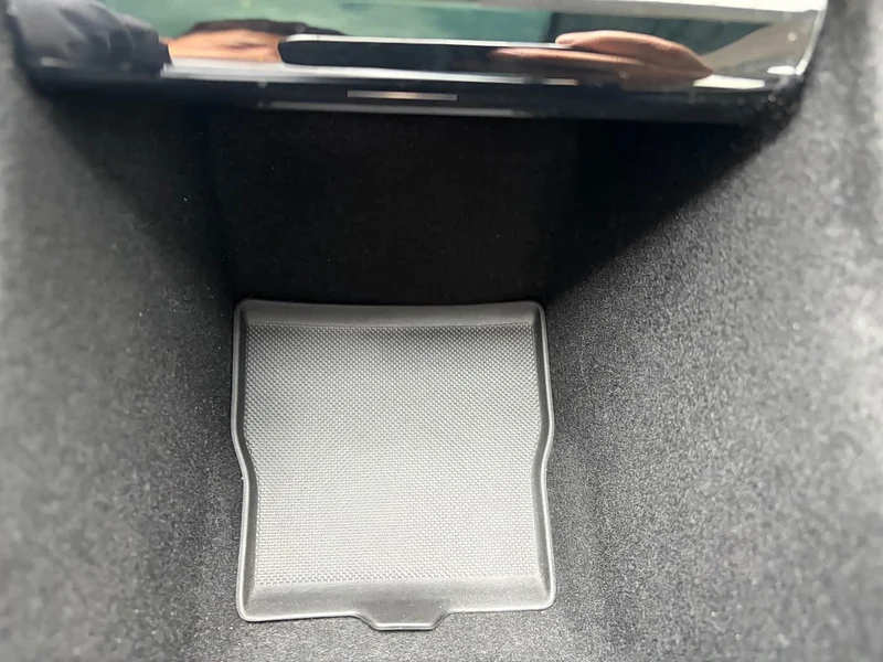 Tesla Model 3 — фото 16
