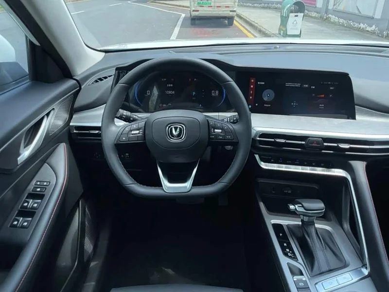 Changan CS35PLUS — фото 13