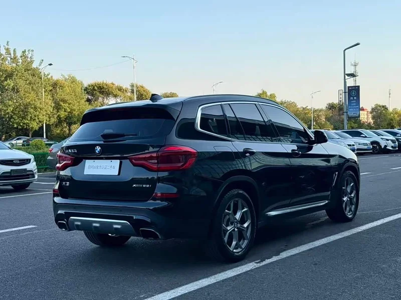 BMW X3 — фото 17