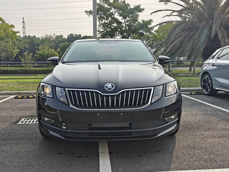 Volkswagen Octavia — фото 2