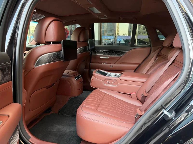 Genesis G90 — фото 15